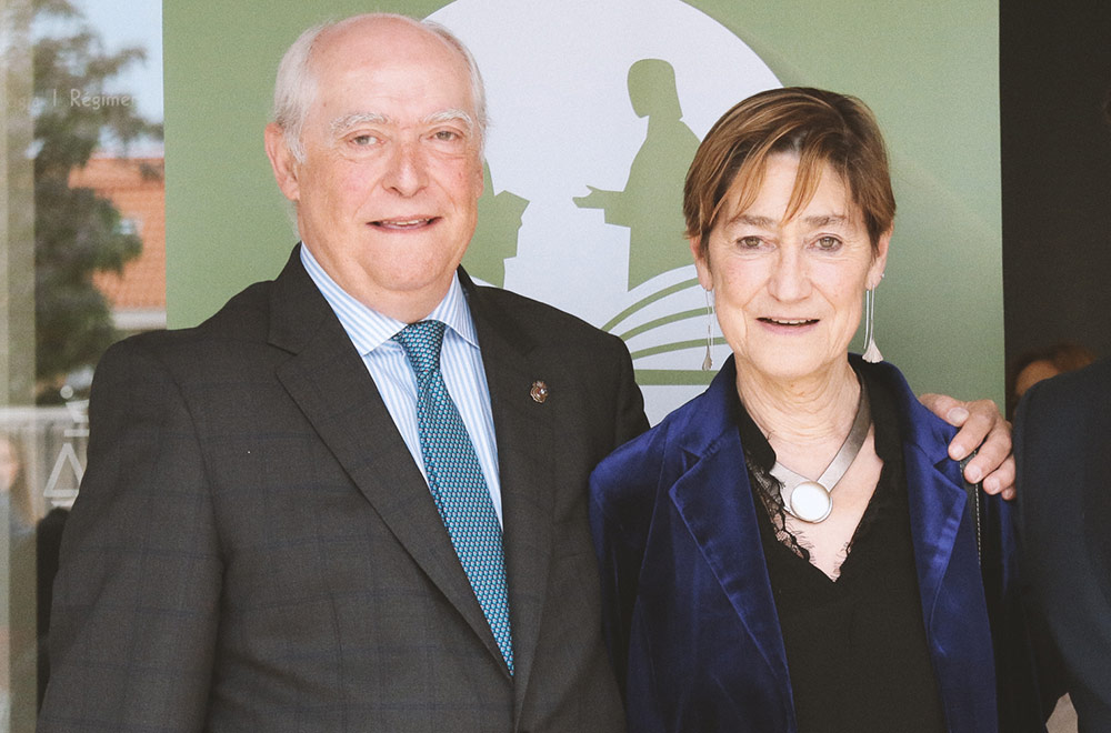 El Decano, Cipriano Arteche y la presidenta de la Abogacía Española, Victoria Ortega